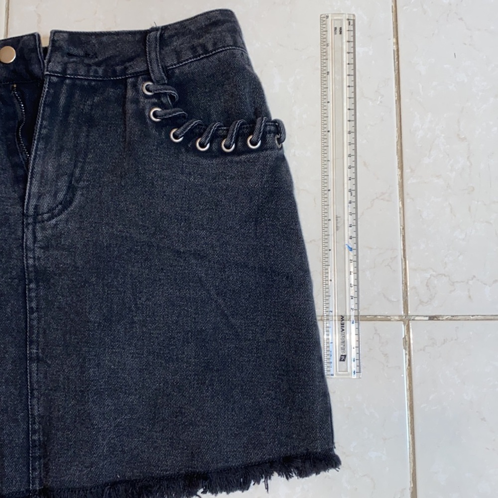 WILD HONEY Skirt - Picture 4 of 4